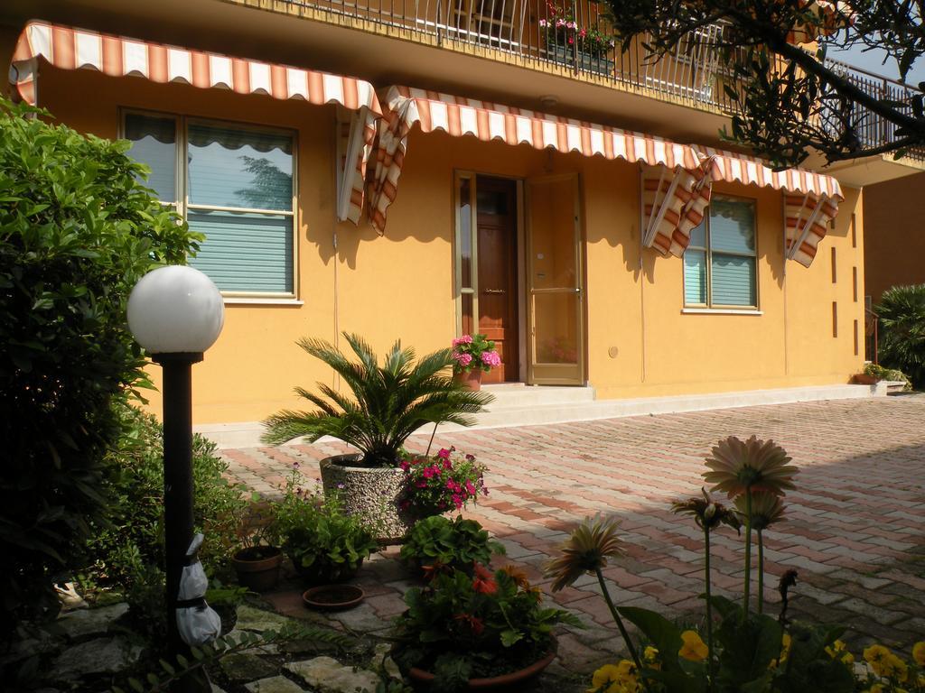 Casa Oriana Villa โรโซลินา ภายนอก รูปภาพ