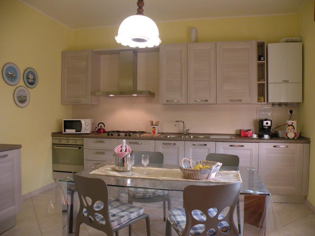 Casa Oriana Villa โรโซลินา ภายนอก รูปภาพ