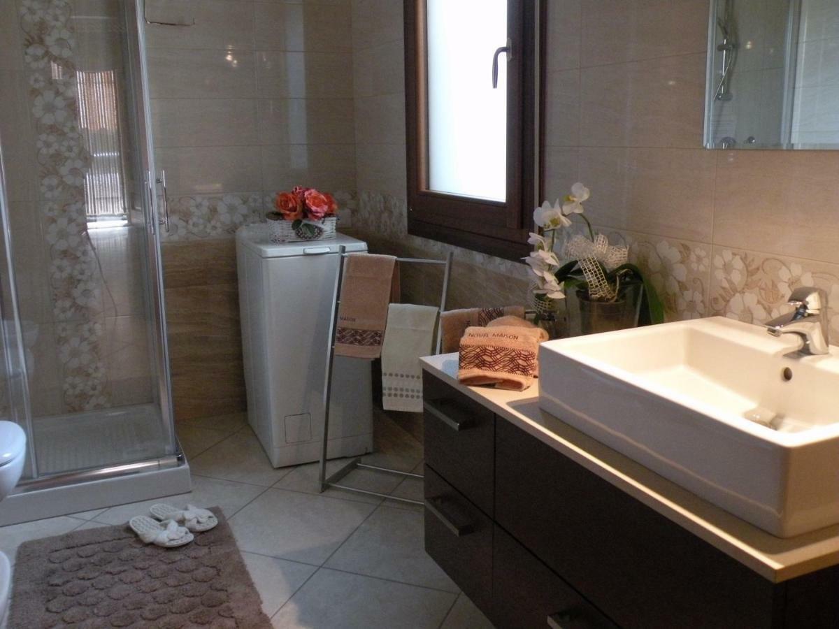 Casa Oriana Villa โรโซลินา ภายนอก รูปภาพ