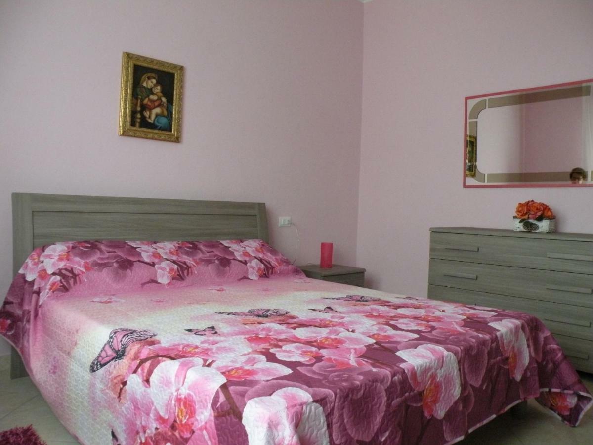 Casa Oriana Villa โรโซลินา ภายนอก รูปภาพ