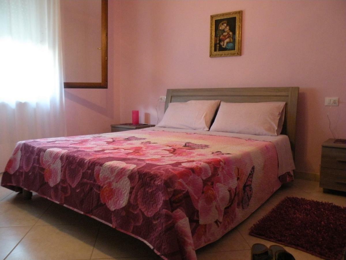 Casa Oriana Villa โรโซลินา ภายนอก รูปภาพ
